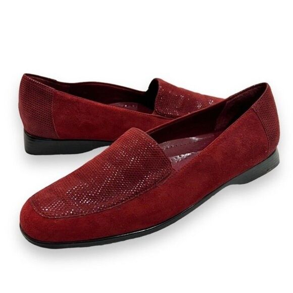 Trotters Slip On Dark Red Jenn Mini Dots Leather Loafers 8.5 - Picture 1 of 14